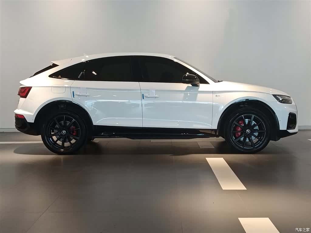 Audi Q5L, 2023 3