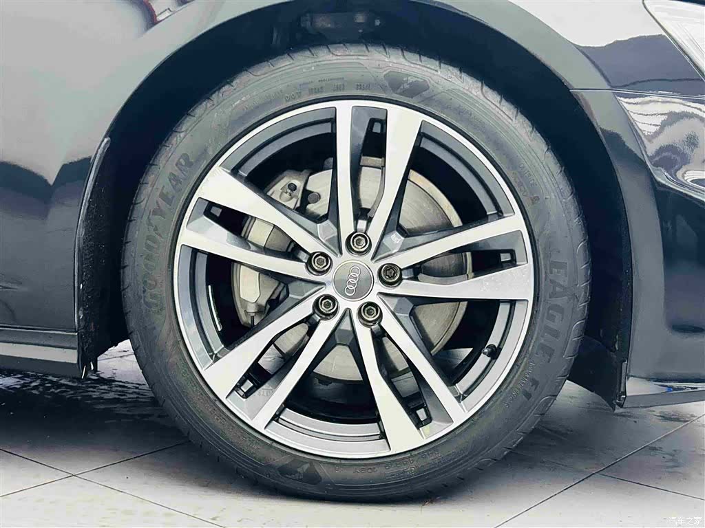 Audi A6L, 2020 10