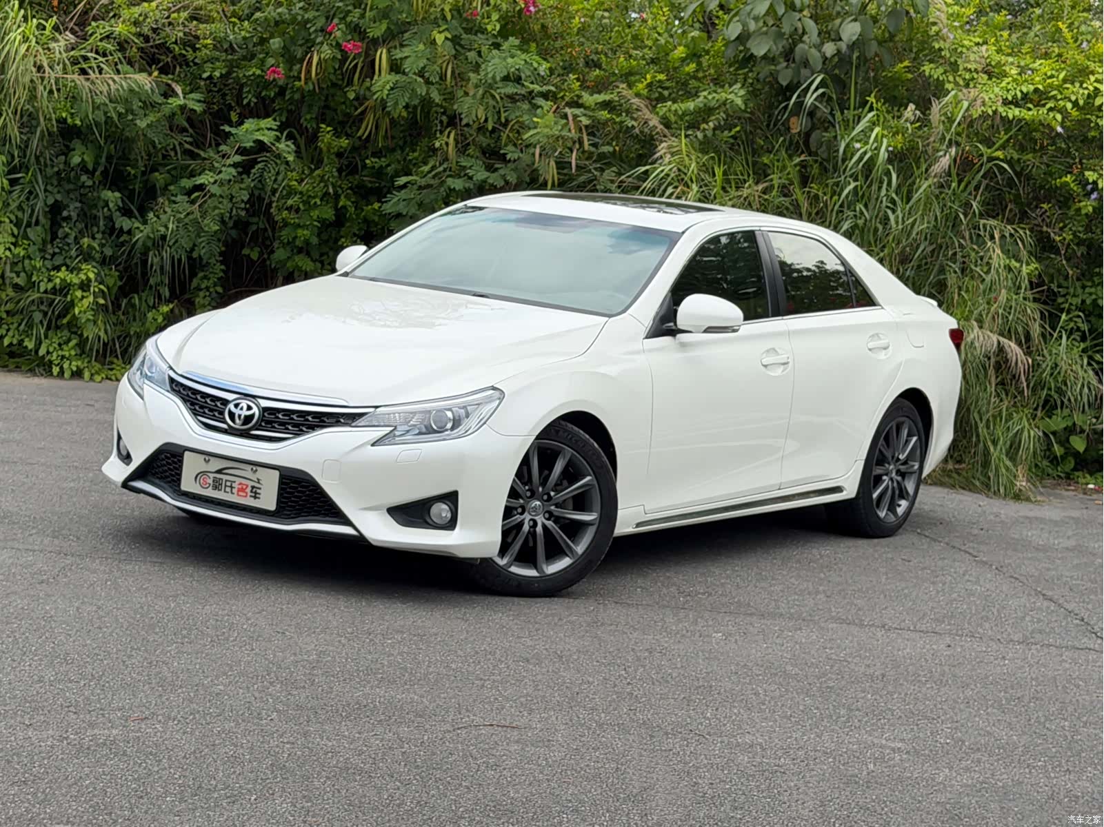 Toyota 2.5V