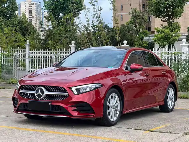 Mercedes-Benz A-Class 2019 — купить из Китая под заказ
