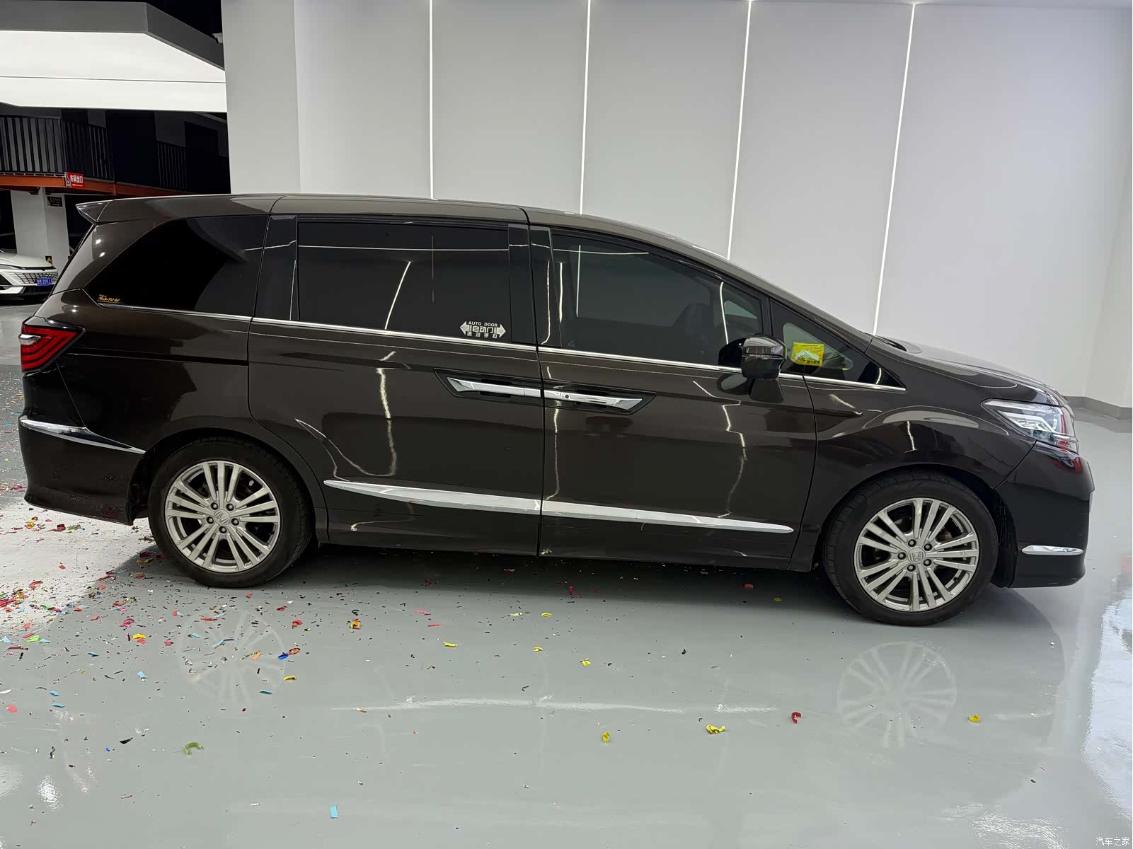 Honda Elysion, 2017 15