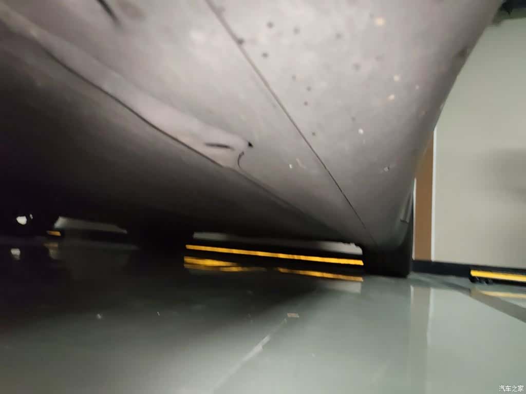 Tesla Model Y, 2022 18