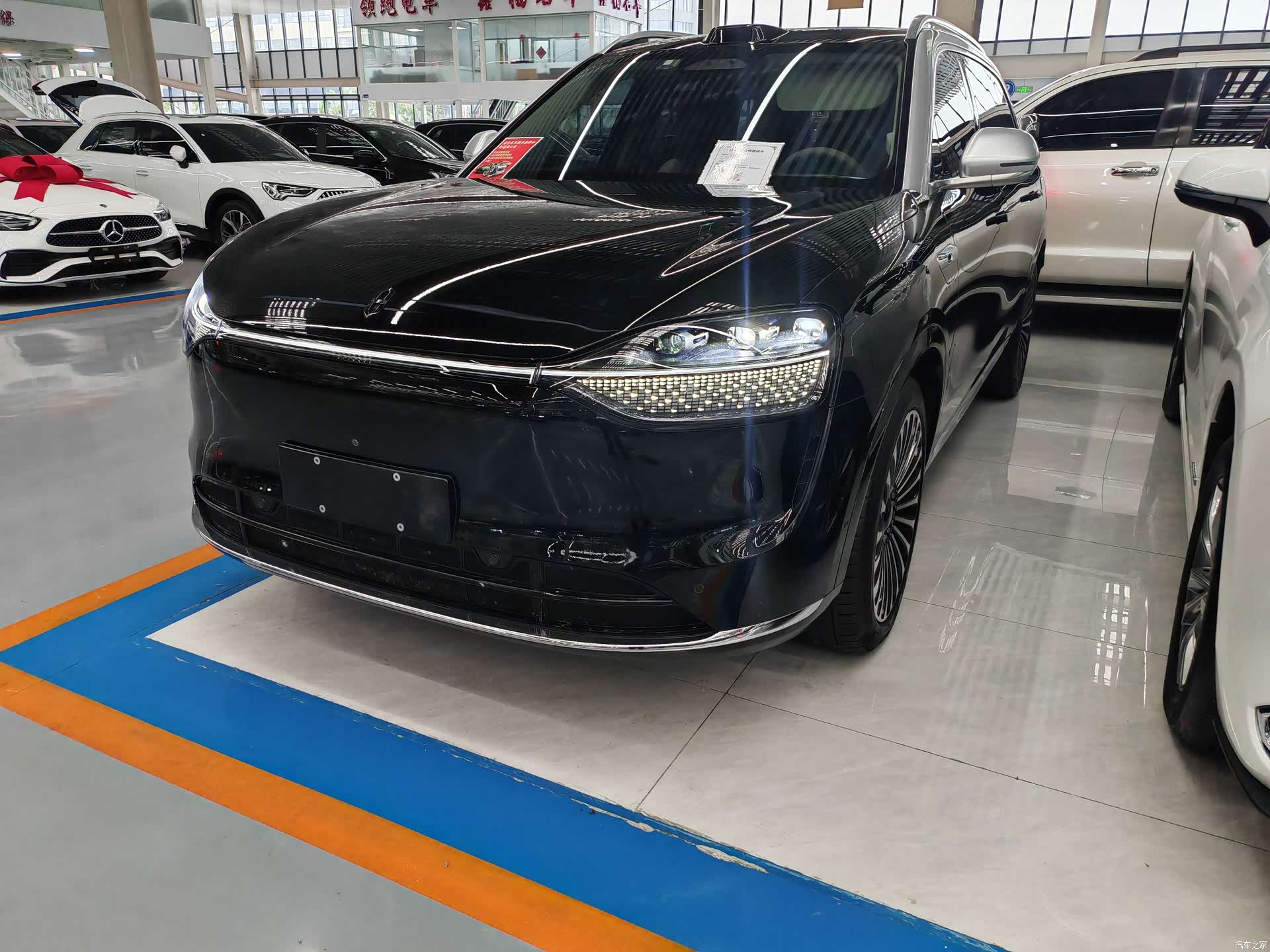 AITO M9, 2025 1