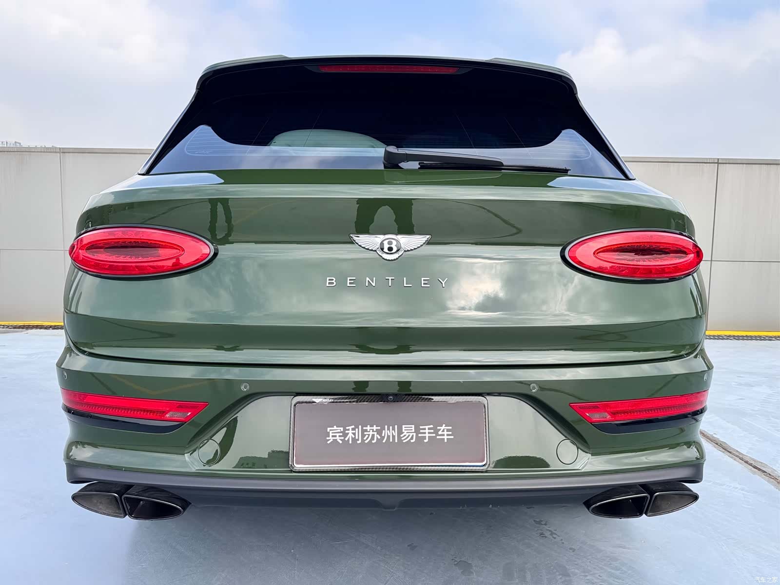 Bentley Bentayga, 2024 7