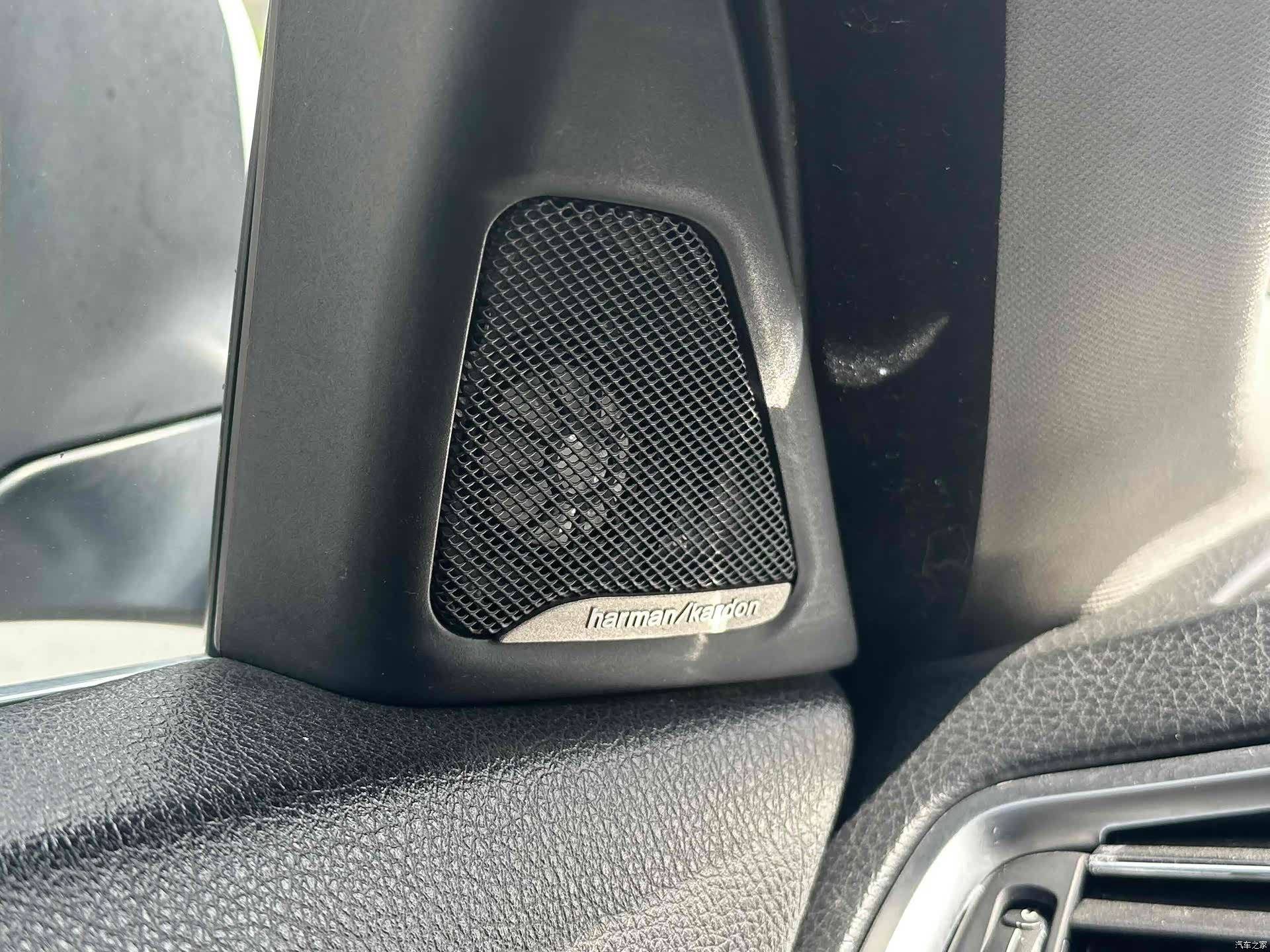 BMW 5 Series, 2010 12