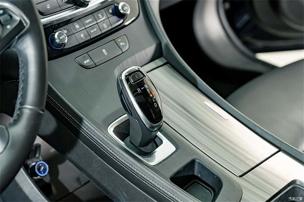 Buick LaCrosse, 2021 11