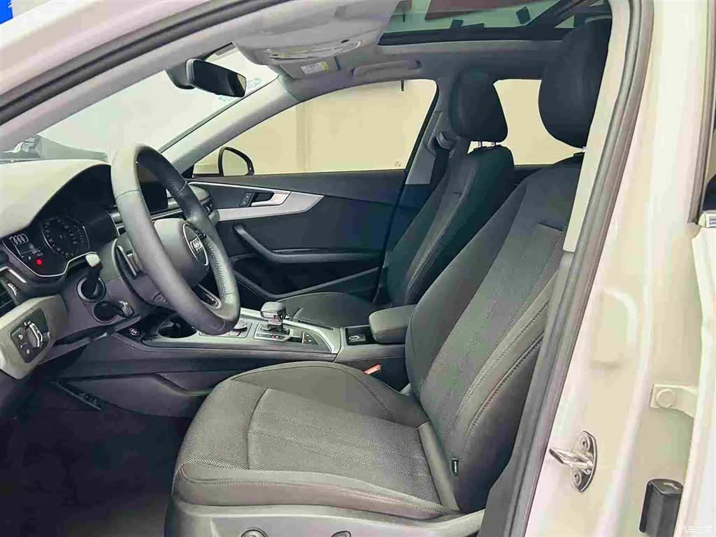 Audi A4L, 2019 19