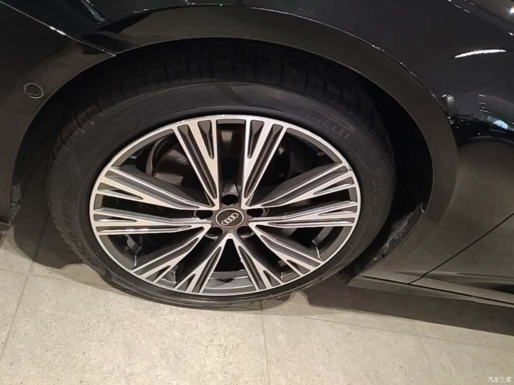 Audi A6L, 2025 23