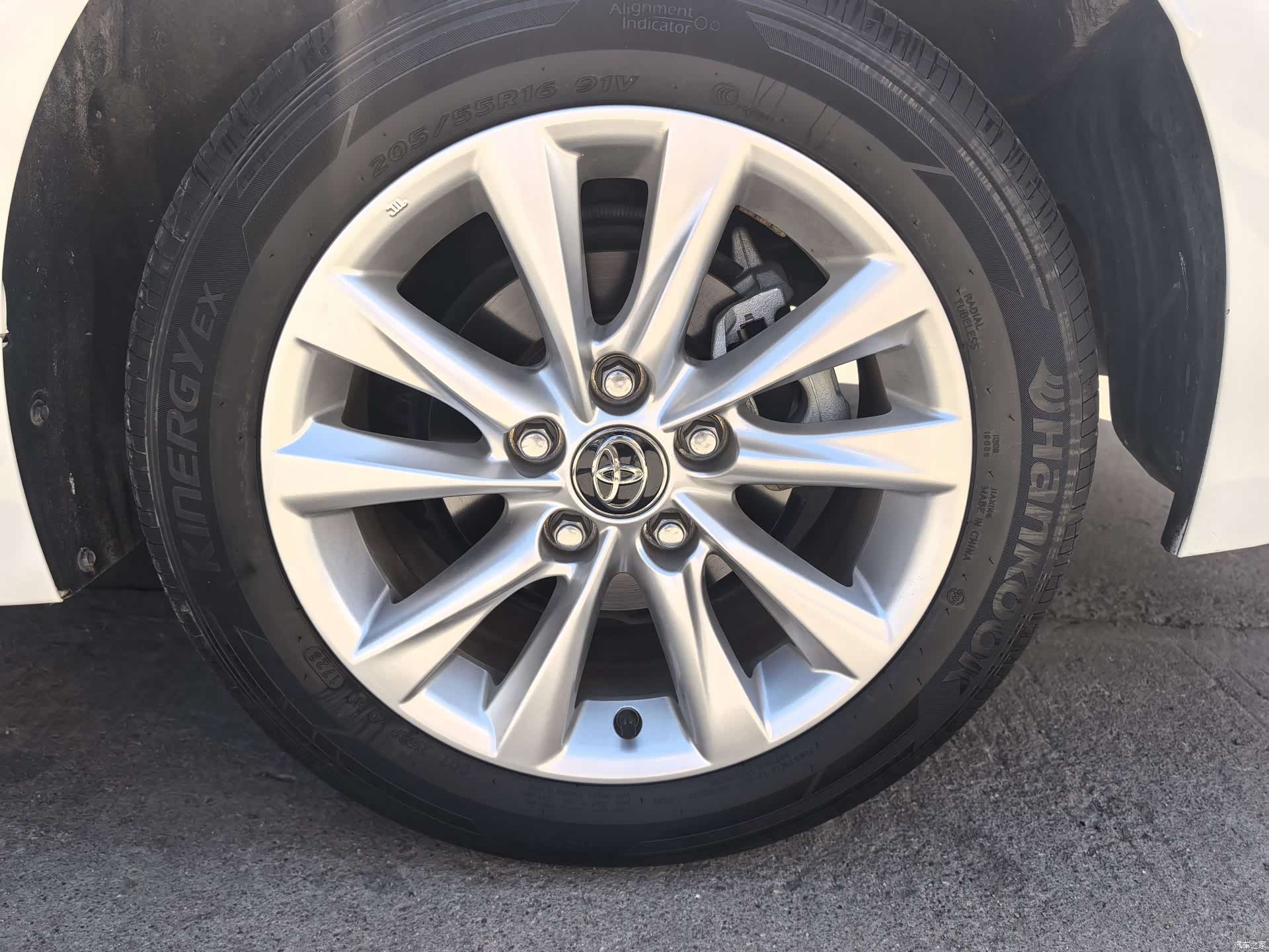 Toyota Corolla, 2023 16
