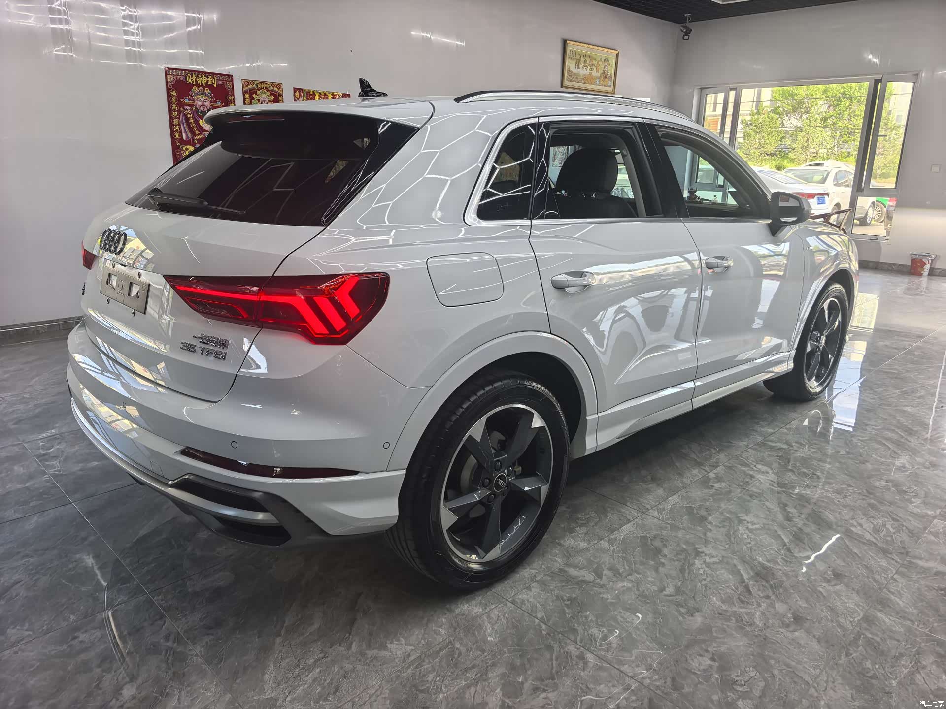 Audi Q3, 2023 все фото
