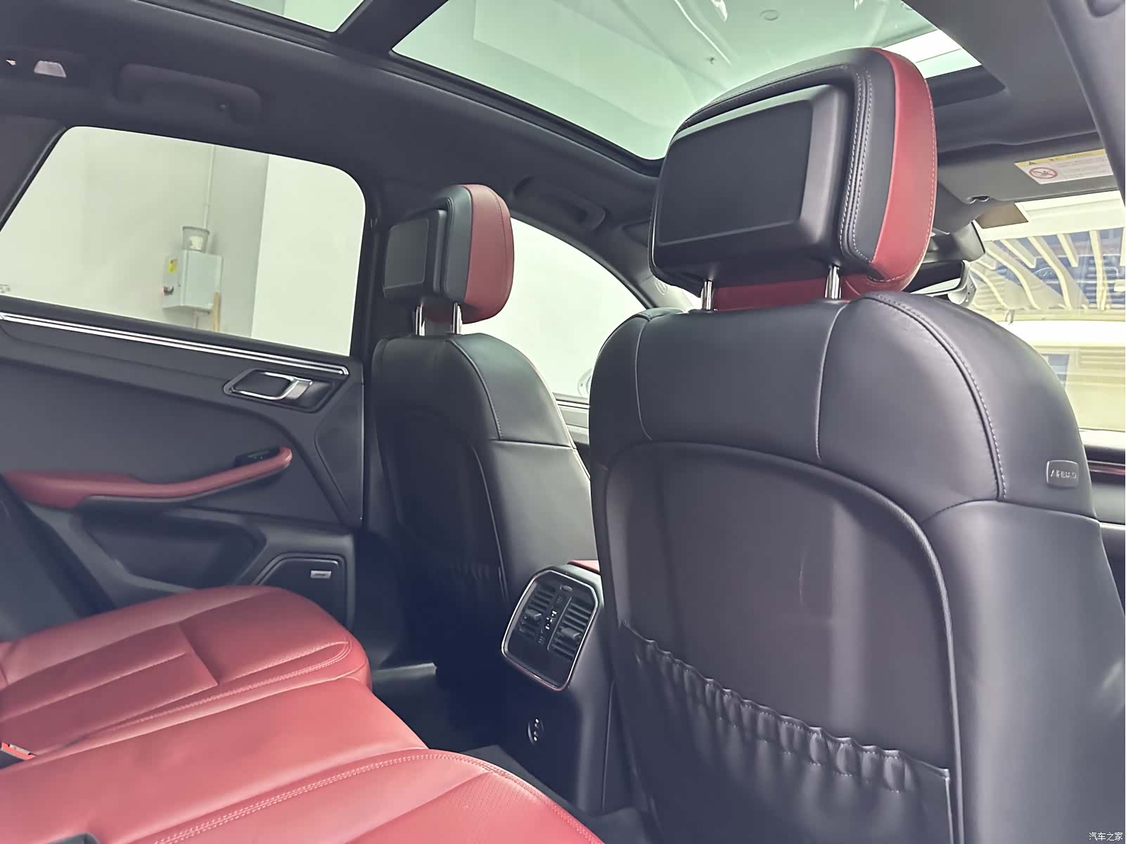 Porsche Macan, 2023 14
