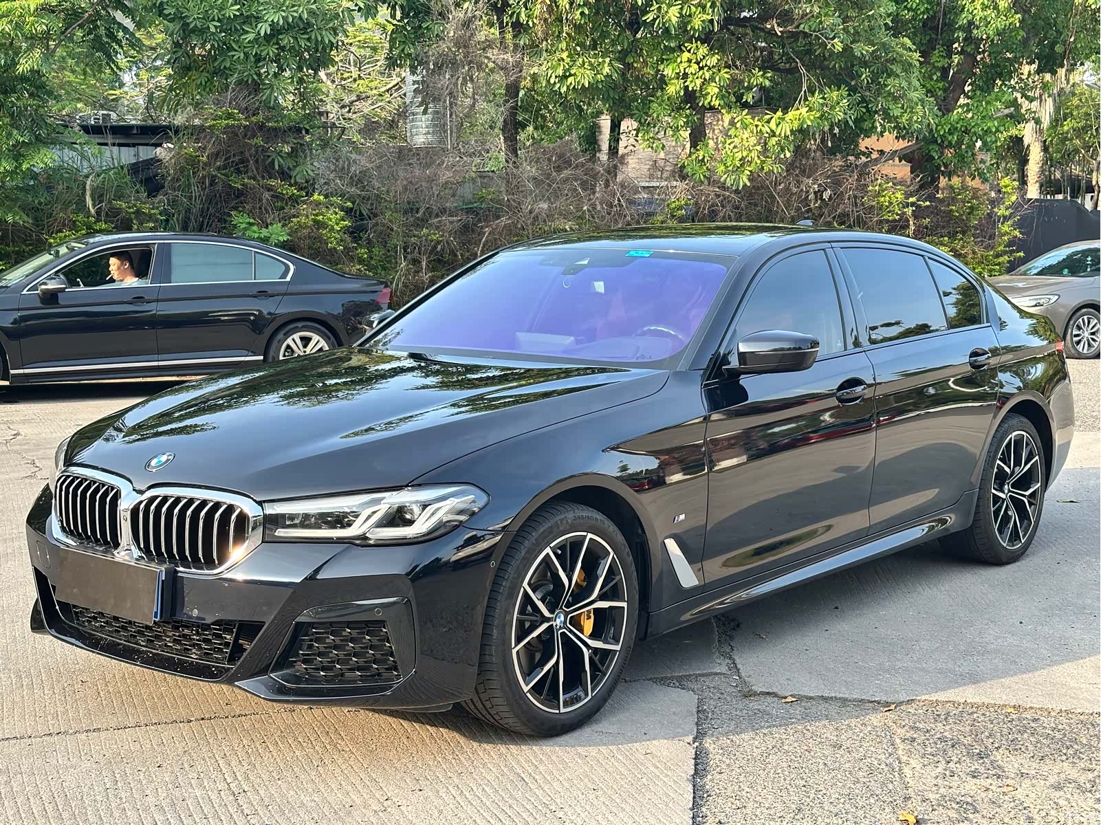 BMW 5 Series, 2023 1