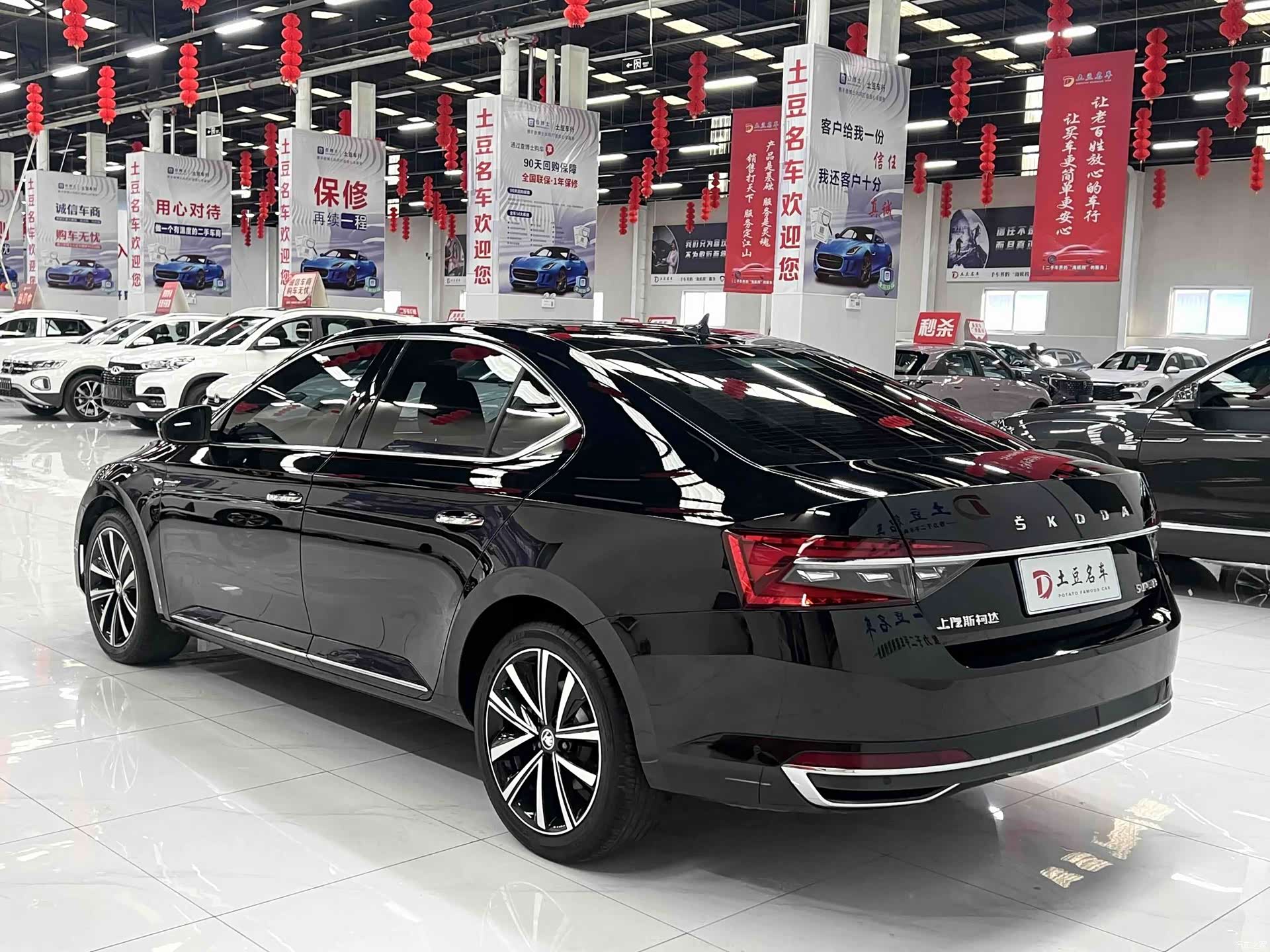 Skoda Superb, 2024 4