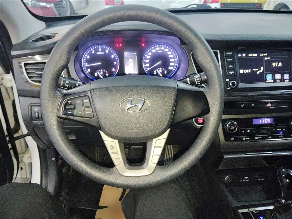 Hyundai Name picture