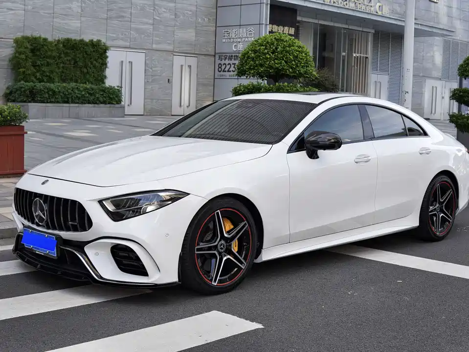 Mercedes-Benz CLS
