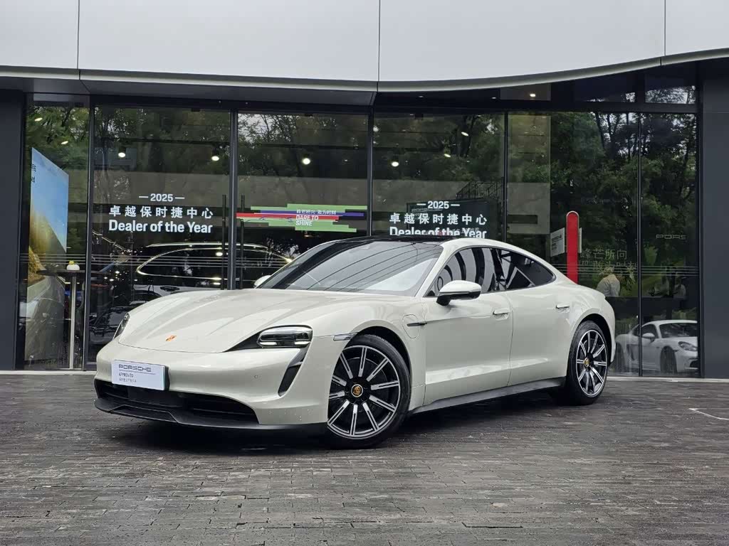 Porsche Taycan 2022 Taycan