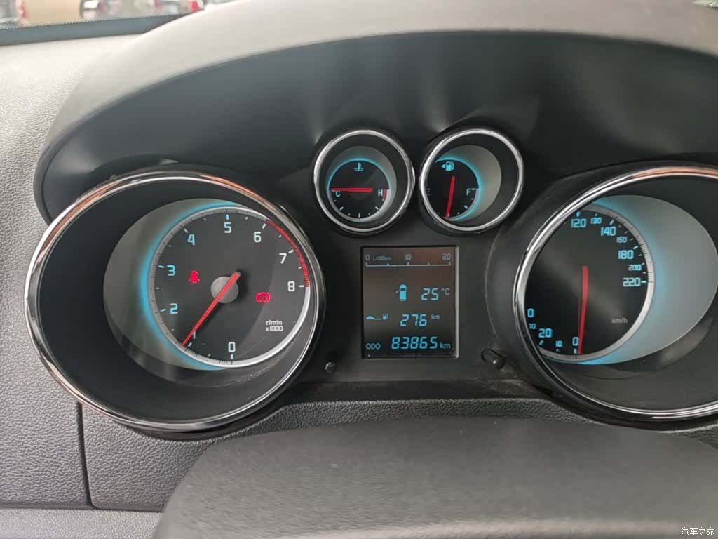 Changan CS35, 2015 12