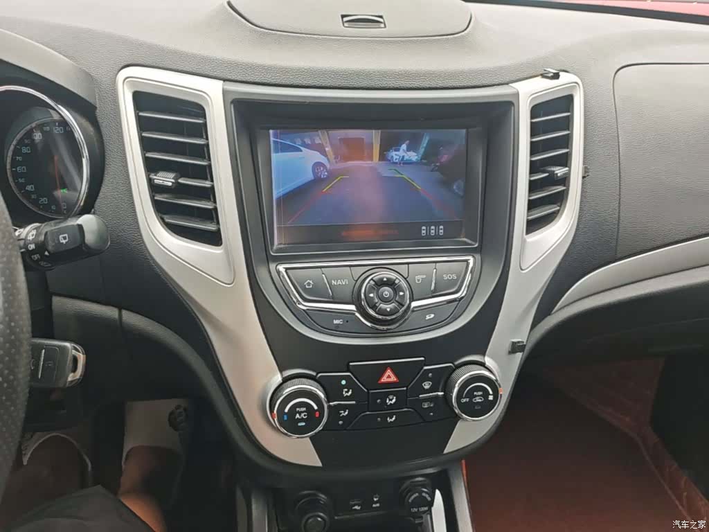 Changan CS35, 2015 13