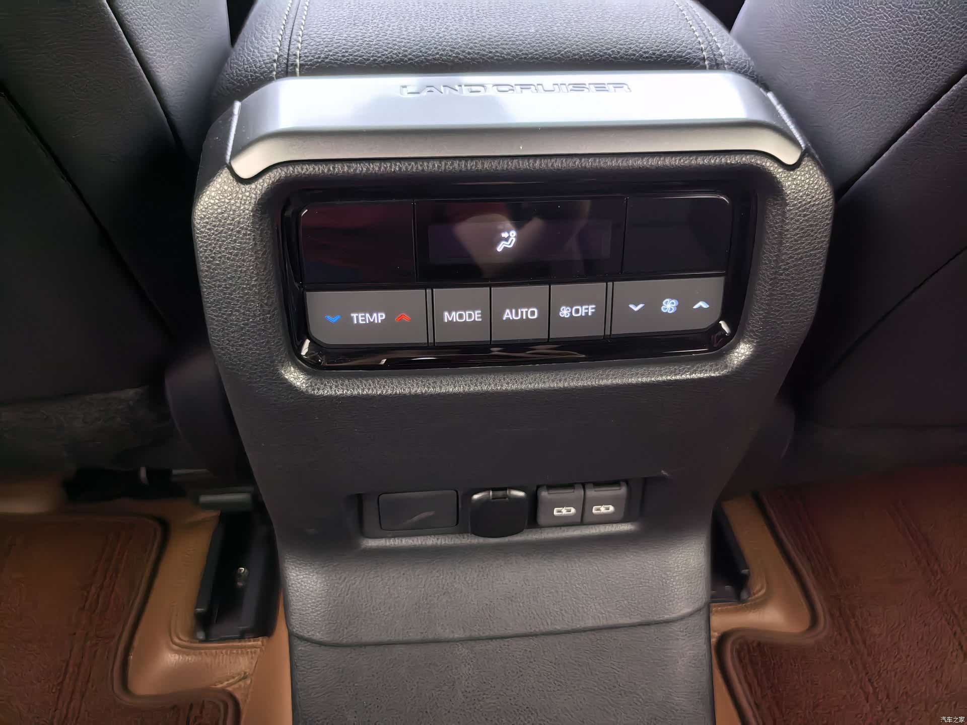 Toyota Prado, 2024 21