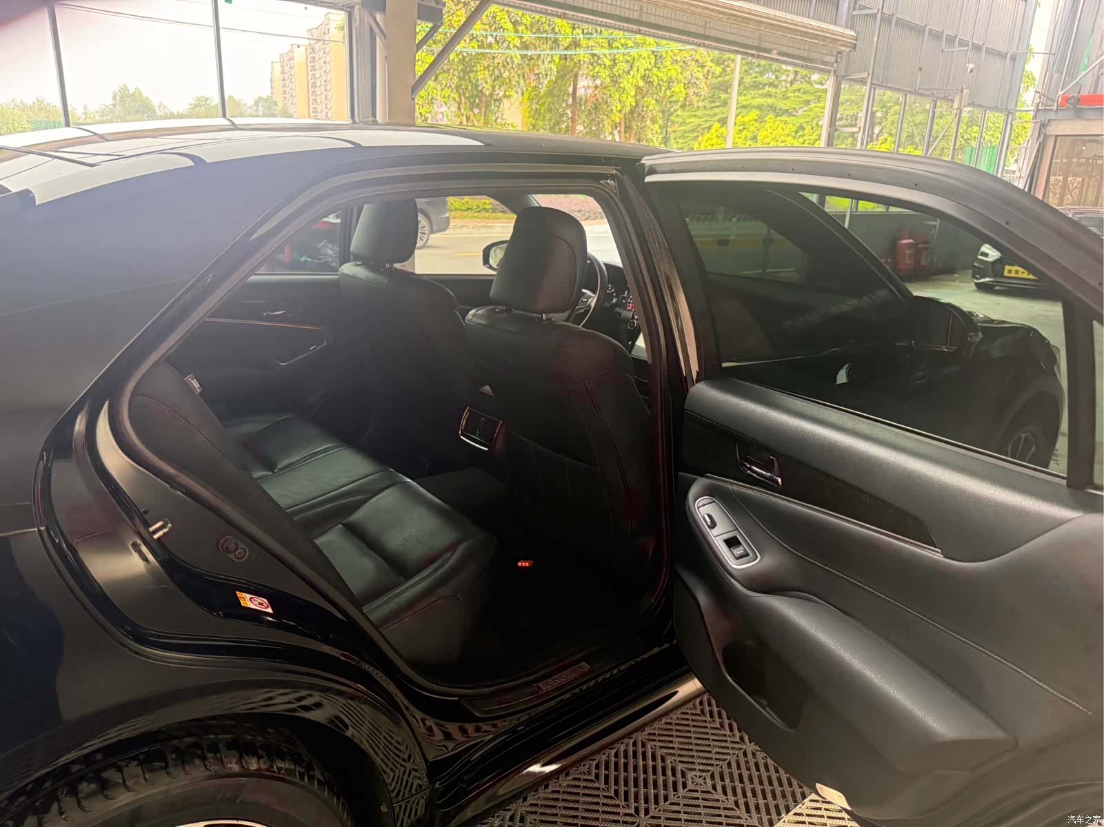 Toyota Crown, 2019 16