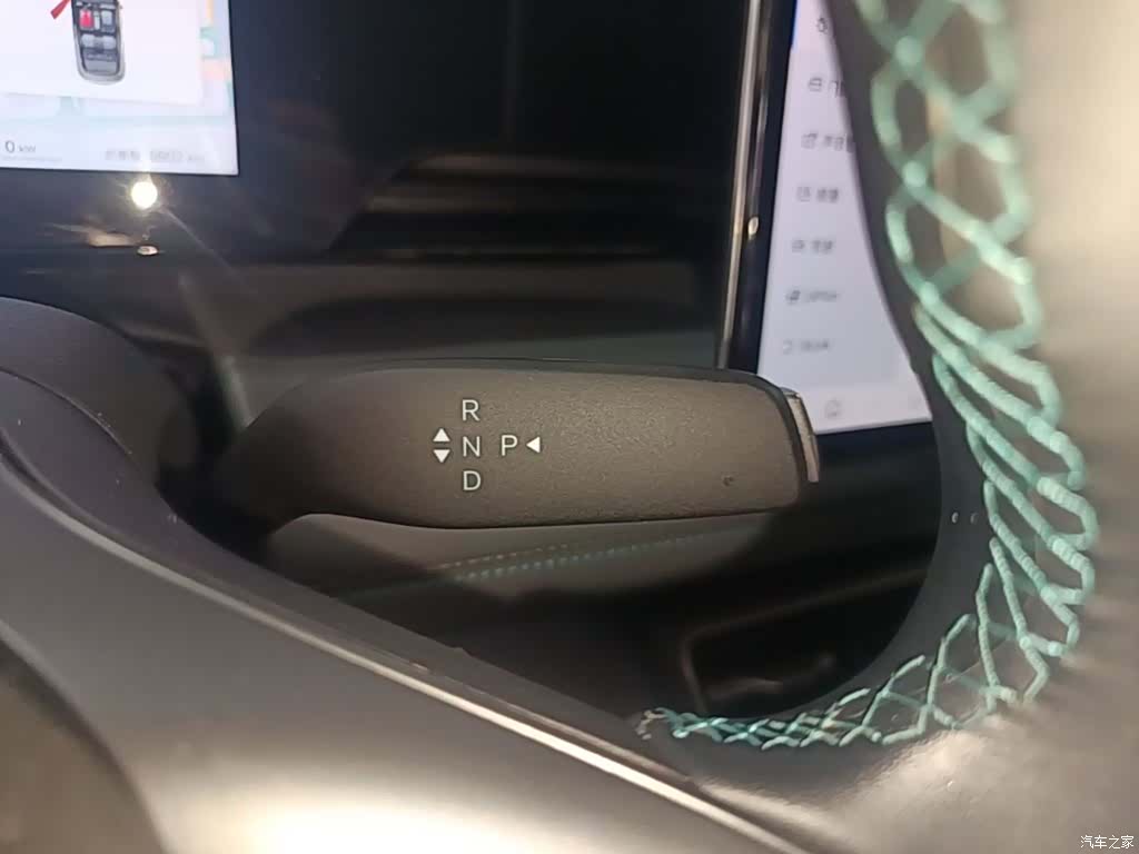 BYD Qin, 2025 10