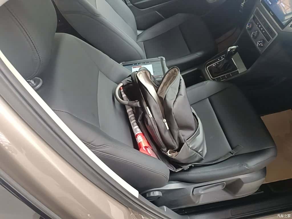 Volkswagen Golf, 2018 25