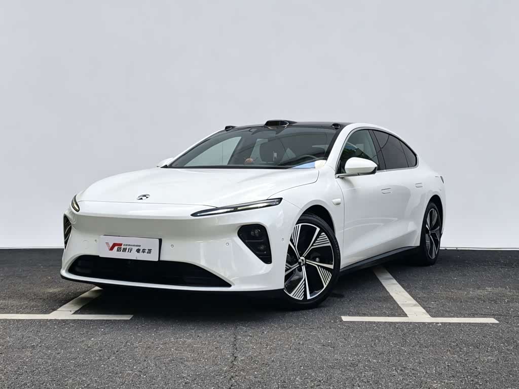 NIO ET7
