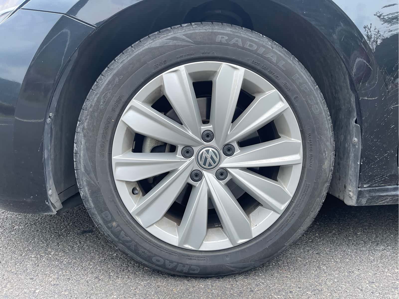 Volkswagen Passat, 2019 все фото