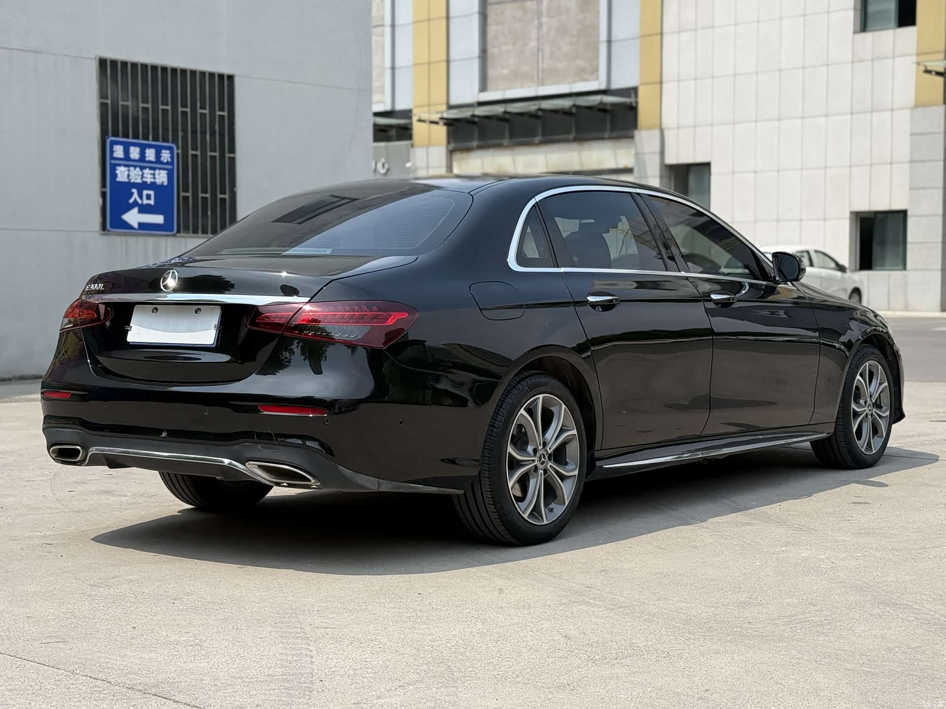 Mercedes-Benz E-Class, 2021 8