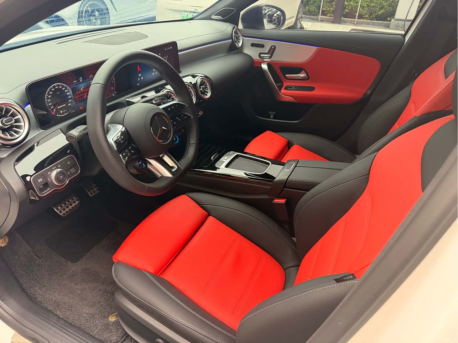 Mercedes-Benz A-Class, 2025 13