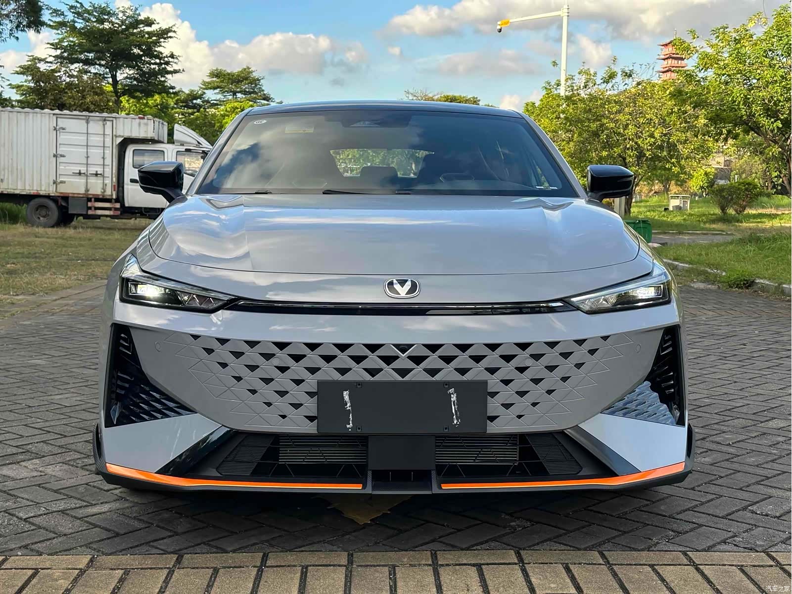 Changan UNI-V, 2024 2