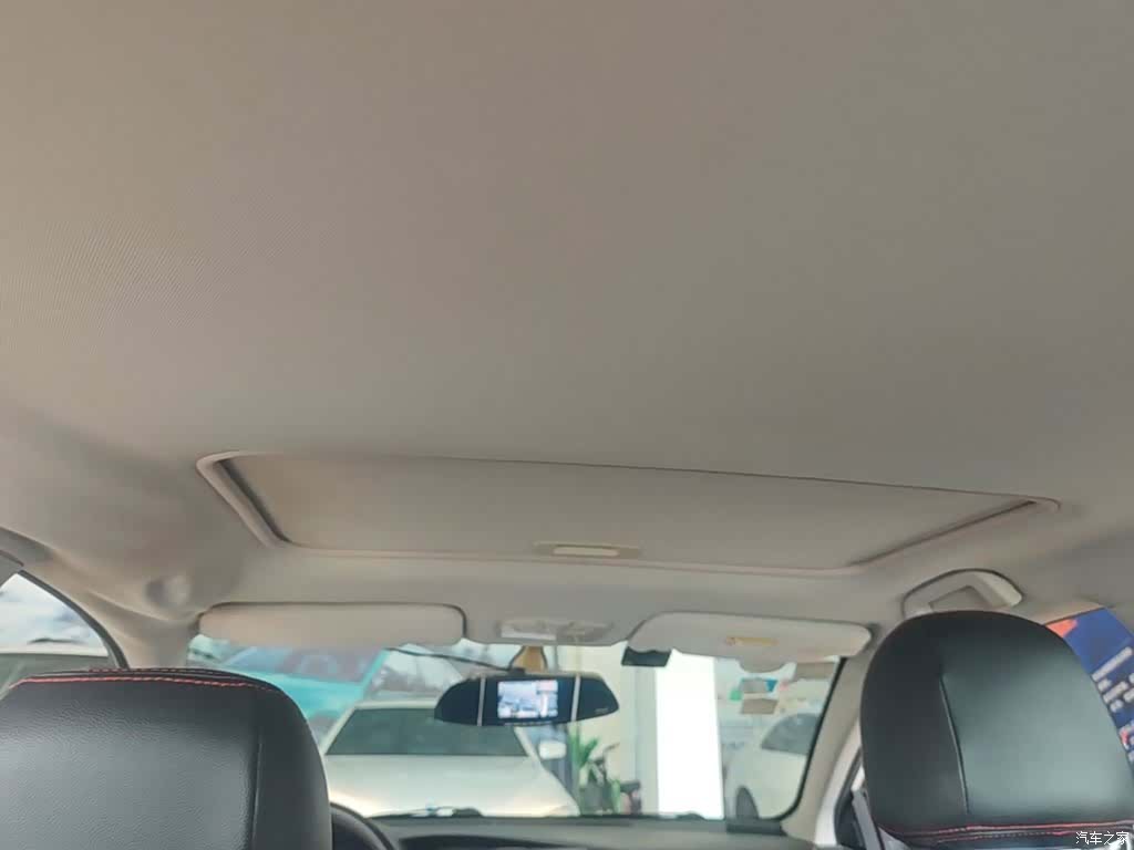 Zotye Z360, 2018 18