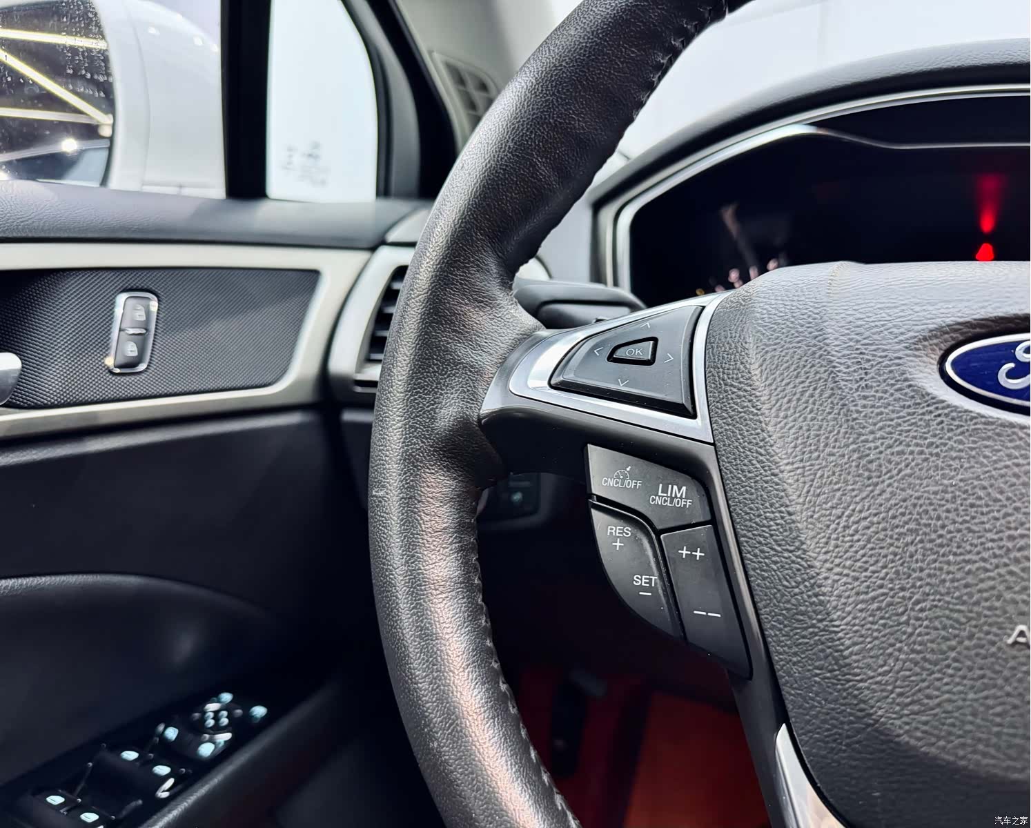 Ford Mondeo, 2015 18