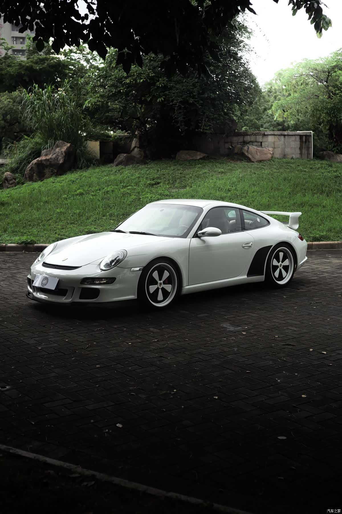 Porsche 911, 2008 1