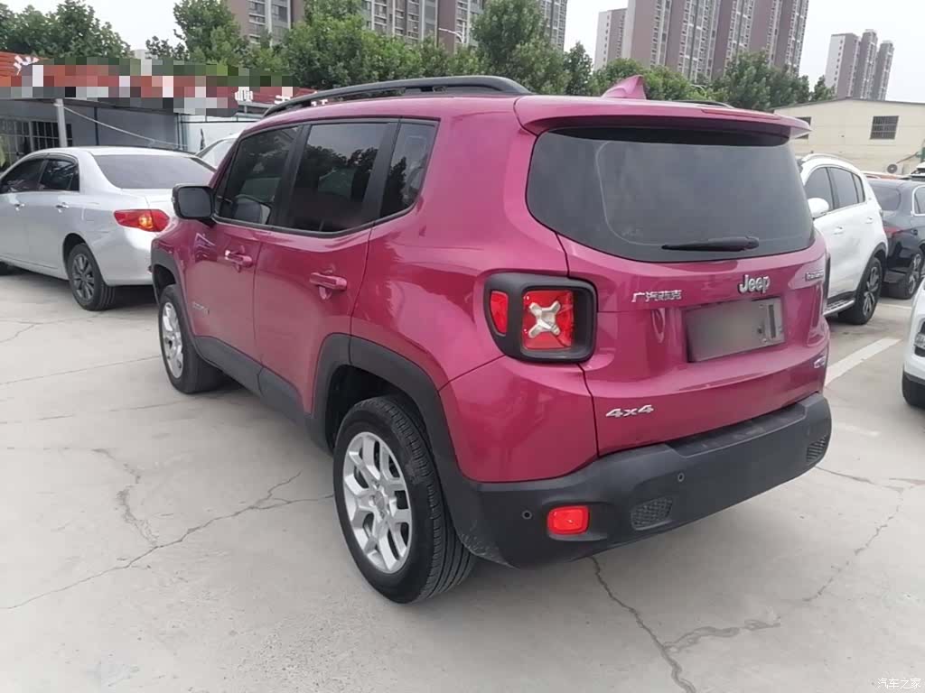 Jeep Renegade, 2017 все фото