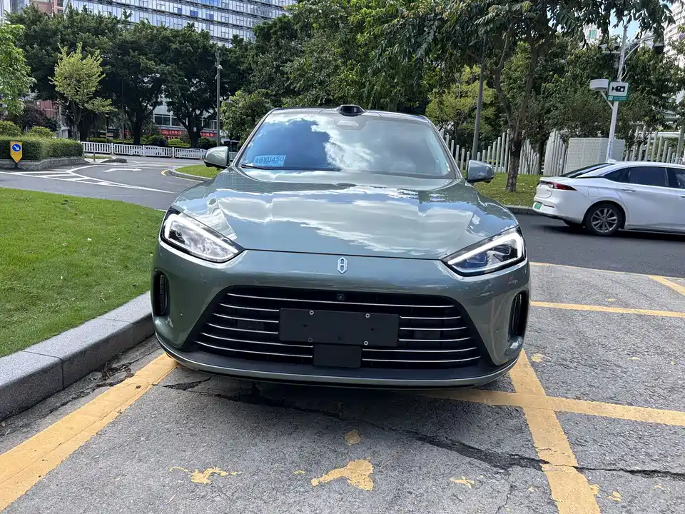 AITO Ask the world M5