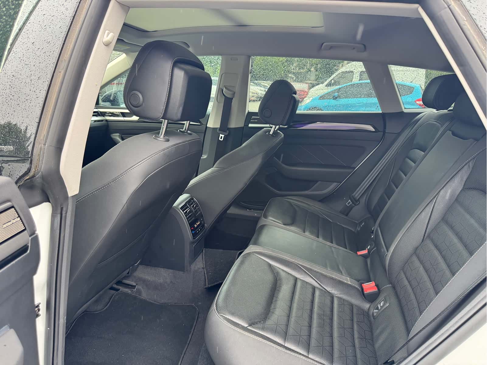 Volkswagen CC, 2023 13