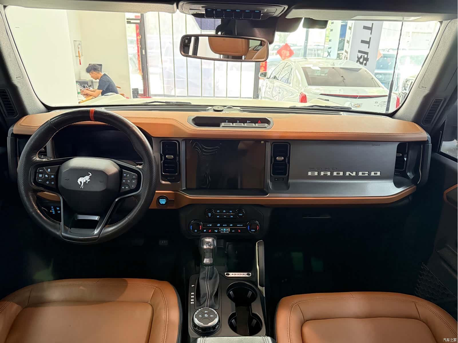 Ford Bronco, 2024 7