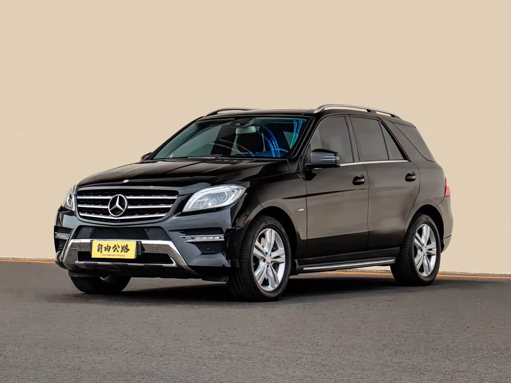 Mercedes-Benz M