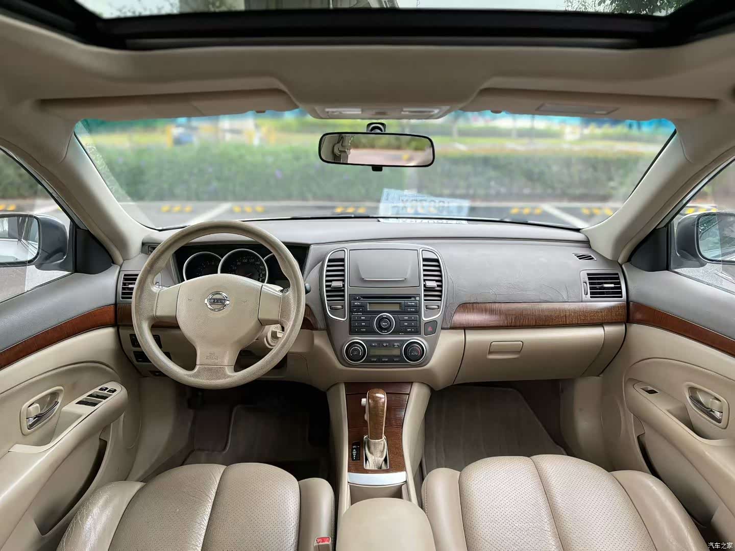 Nissan Sylphy, 2012 8