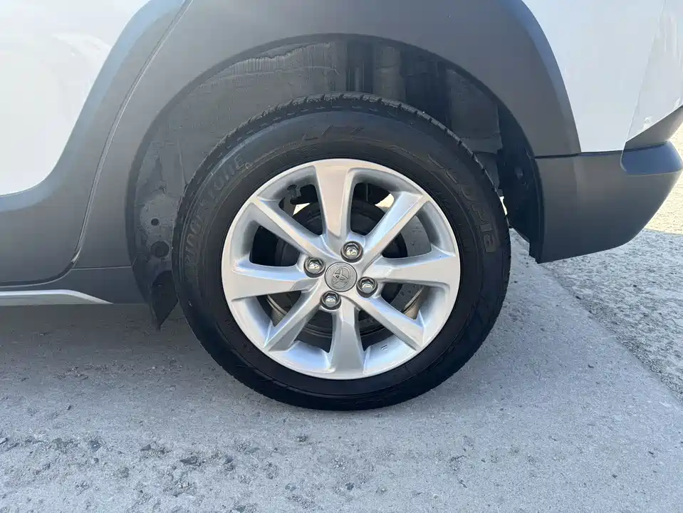 Toyota YARiS L Zhixuan