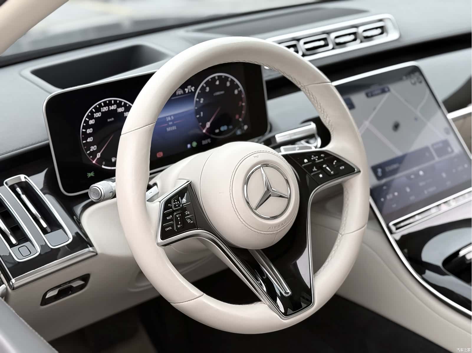 Mercedes-Benz S-Class, 2022 13