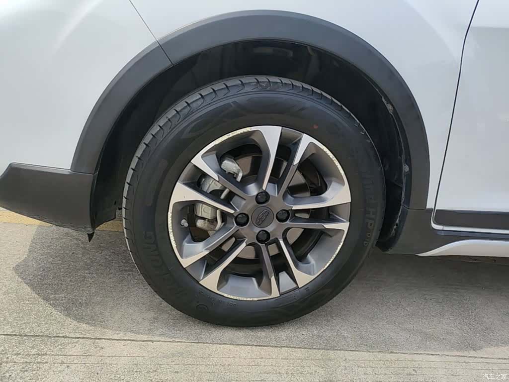 Geely X3, 2019 23
