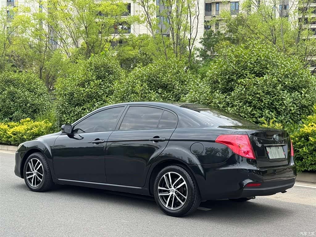 Bestune B50, 2014 все фото