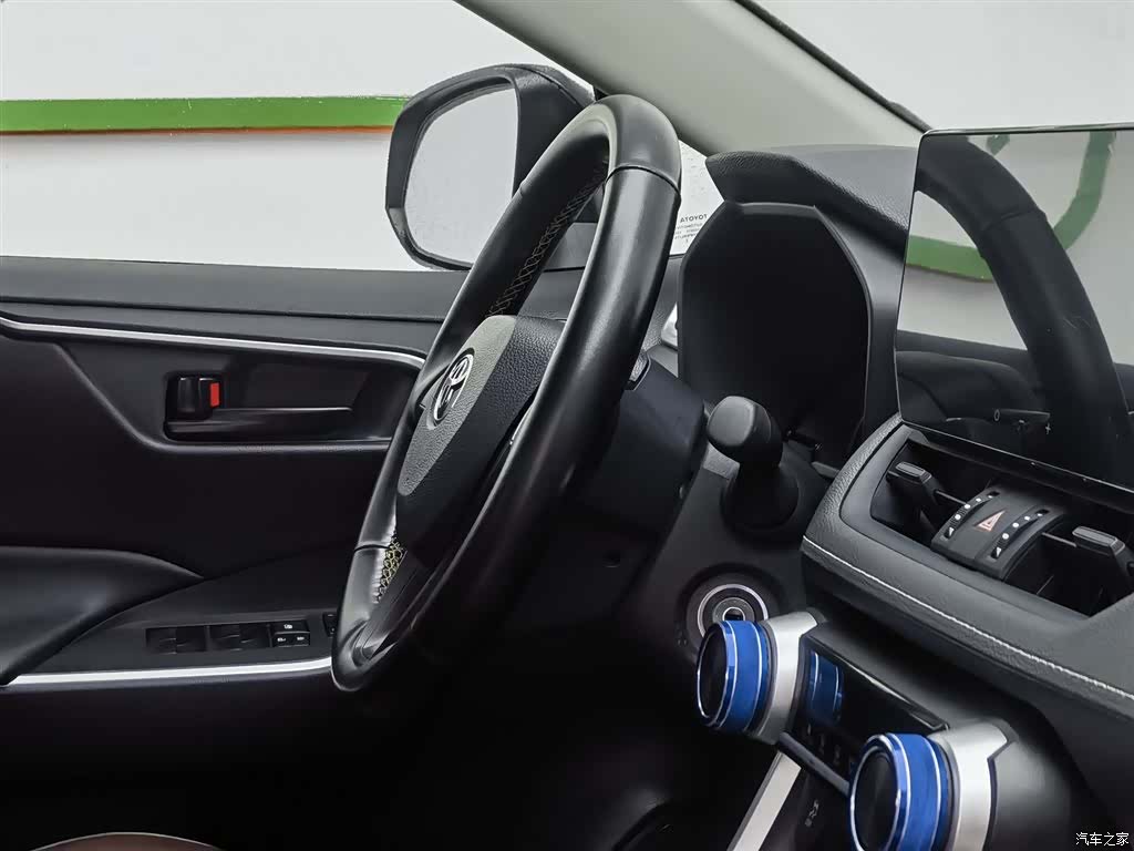 Toyota Wildlander, 2023 22