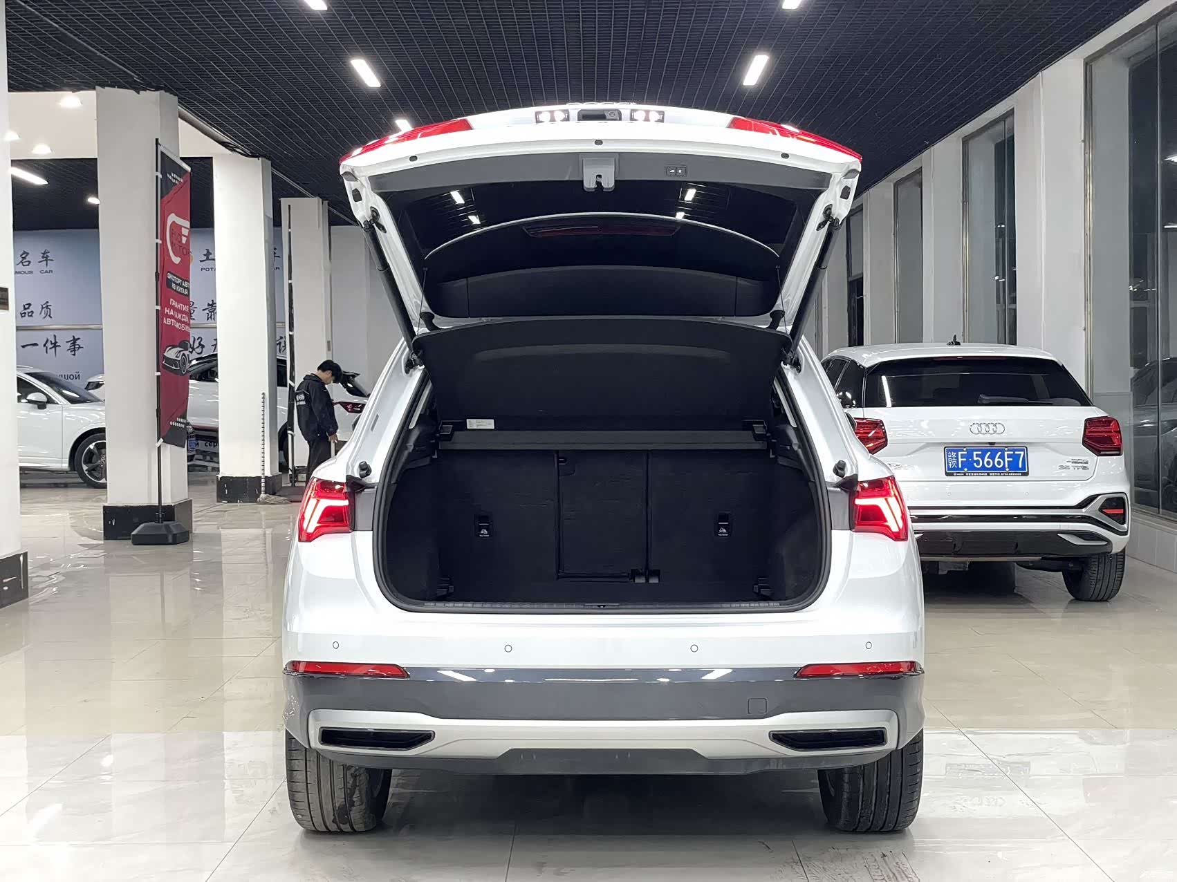 Audi Q3, 2022 18