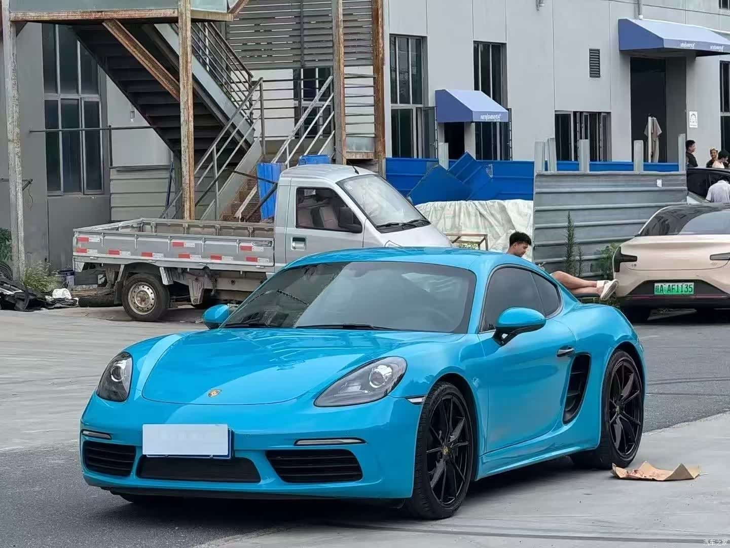 Porsche Cayman