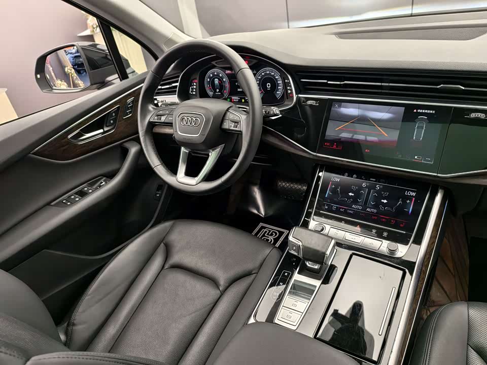 Audi Q7 Audi Q7