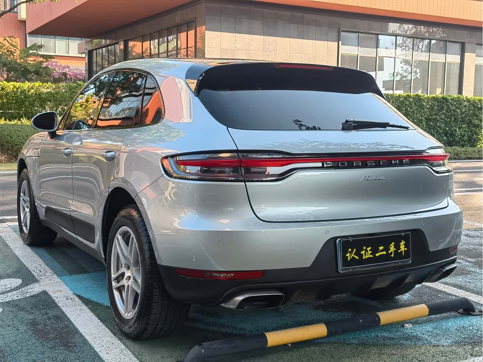 Porsche Macan, 2021 9