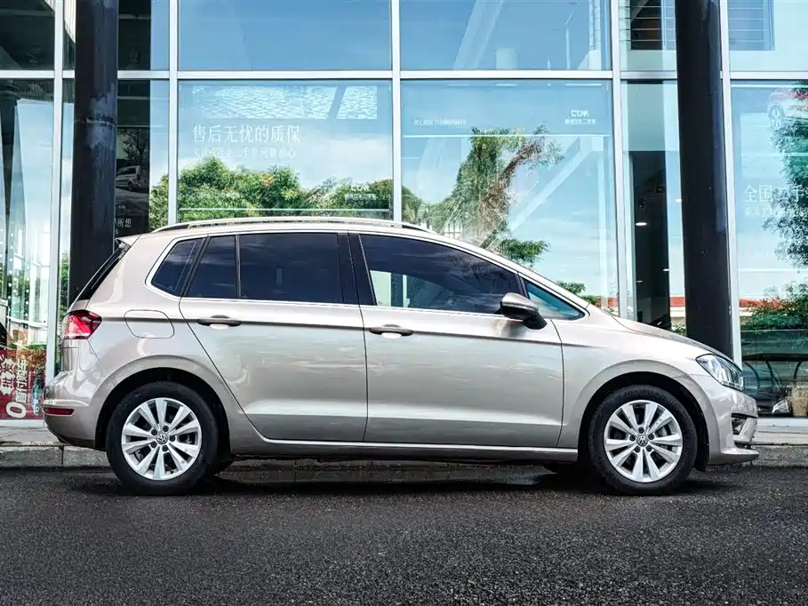 Volkswagen Golf*Jiayu